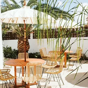 dreamsea-surf-house-fuerteventura.in-canary-islands.com/