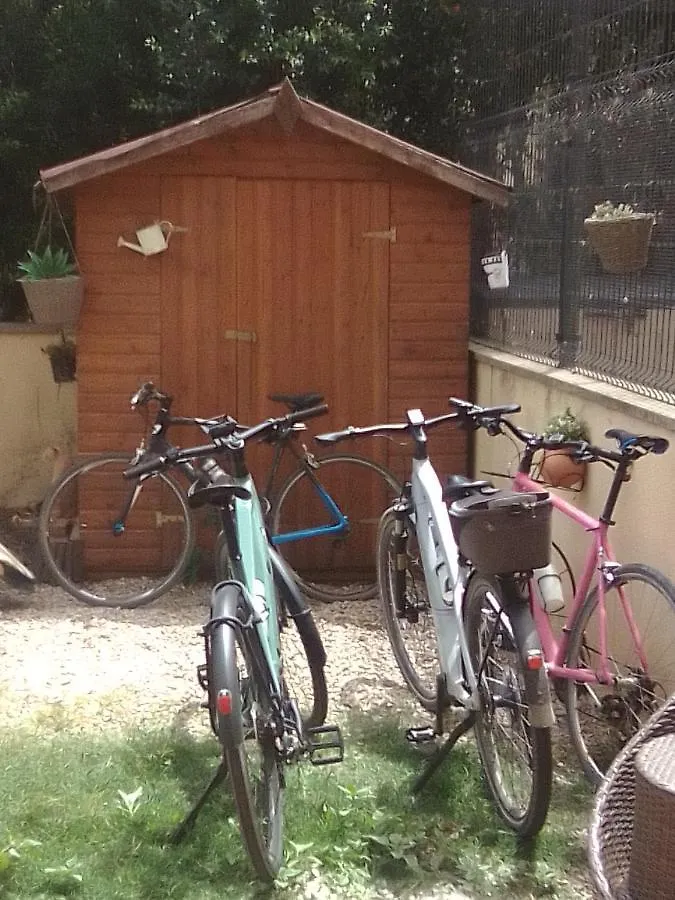 Ca La Gloria Bed & Breakfast Vilabertran